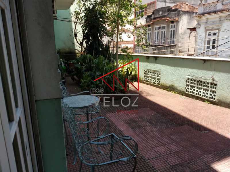 Apartamento em Glória