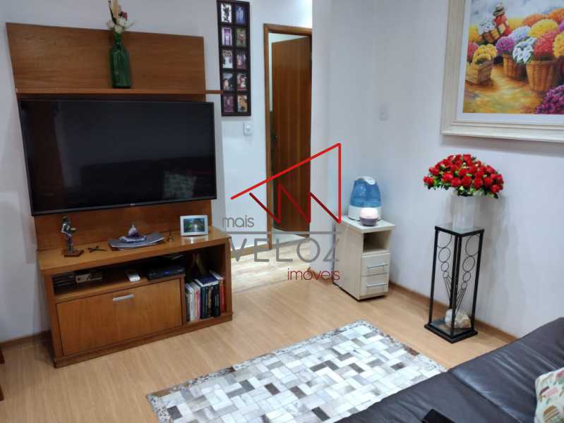 Apartamento - / Residencial / Glória