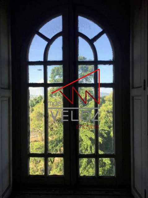 Apartamento - / Residencial / Glória