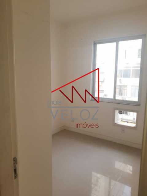 Apartamento em Leme
