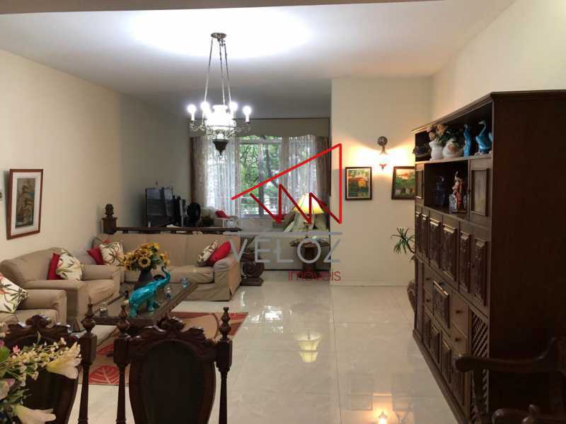 Apartamento - / Residencial / Flamengo