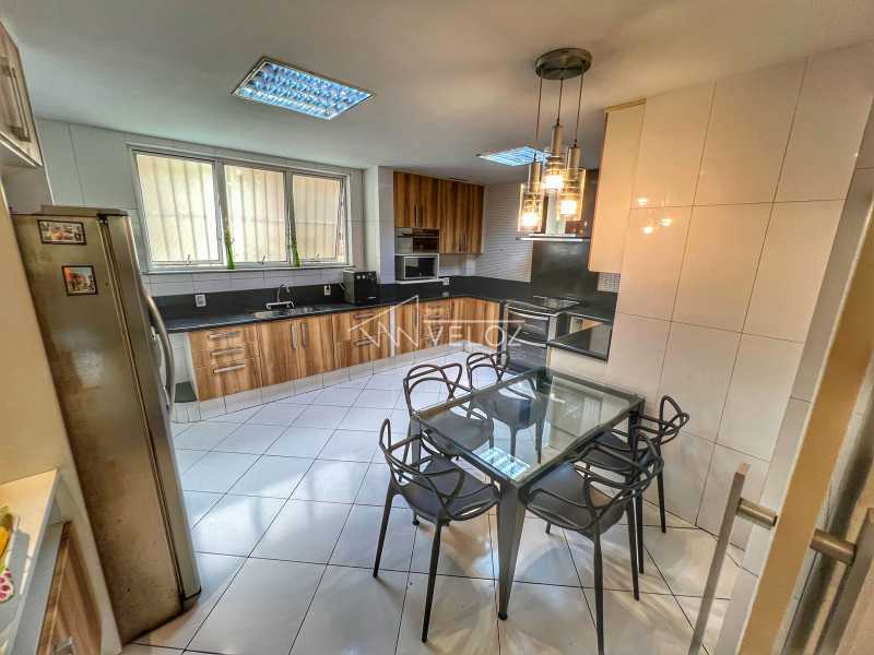 Apartamento, 4 quartos, 365 m² - Foto 1