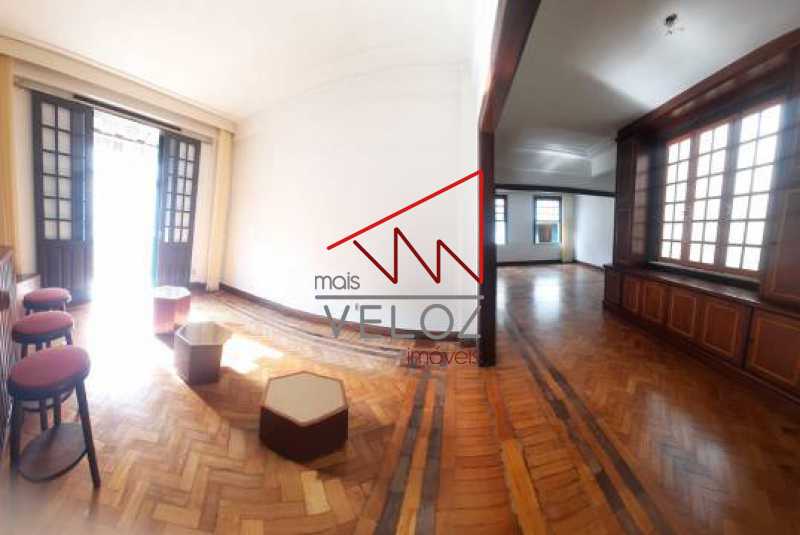Apartamento em Laranjeiras
