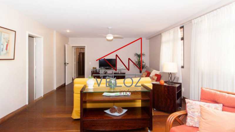 Apartamento - / Residencial / Flamengo