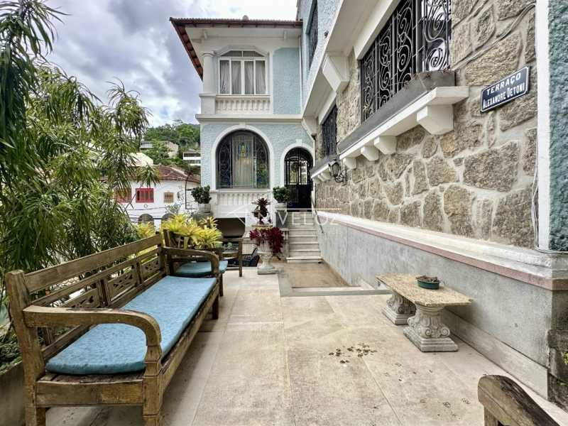 Casa de rua em Cosme Velho