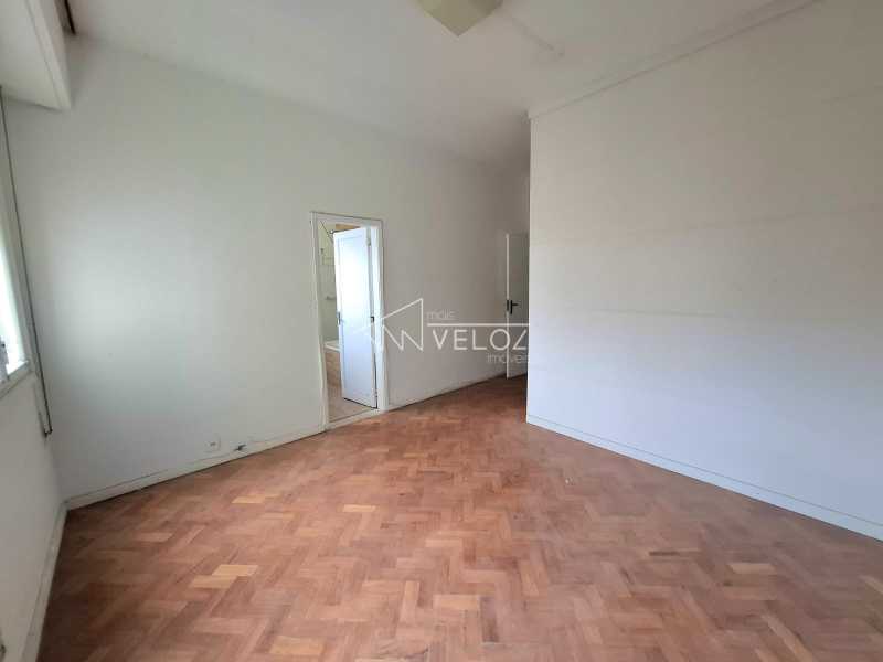 Apartamento, 3 quartos, 280 m² - Foto 12