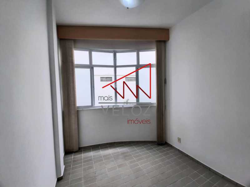 Apartamento - / Residencial / Laranjeiras