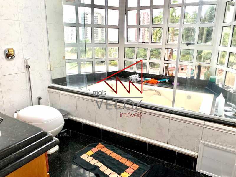 Apartamento, 4 quartos, 402 m² - Foto 1
