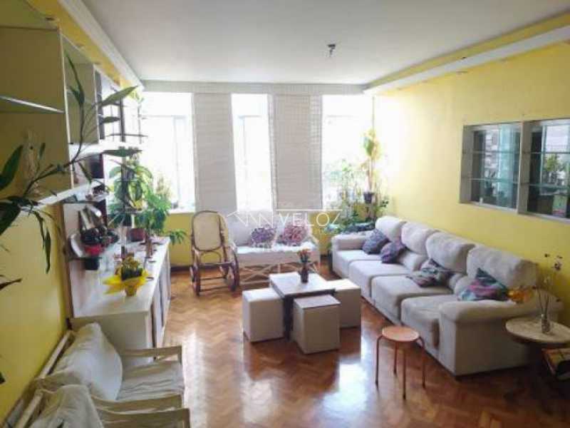 Apartamento - Padrão / Residencial / Leblon