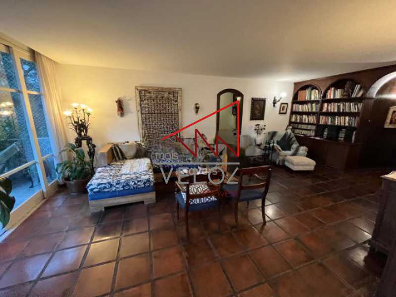 Apartamento em Lagoa