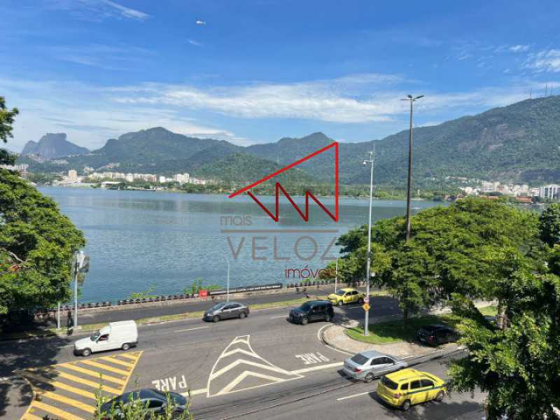 Apartamento - / Residencial / Lagoa