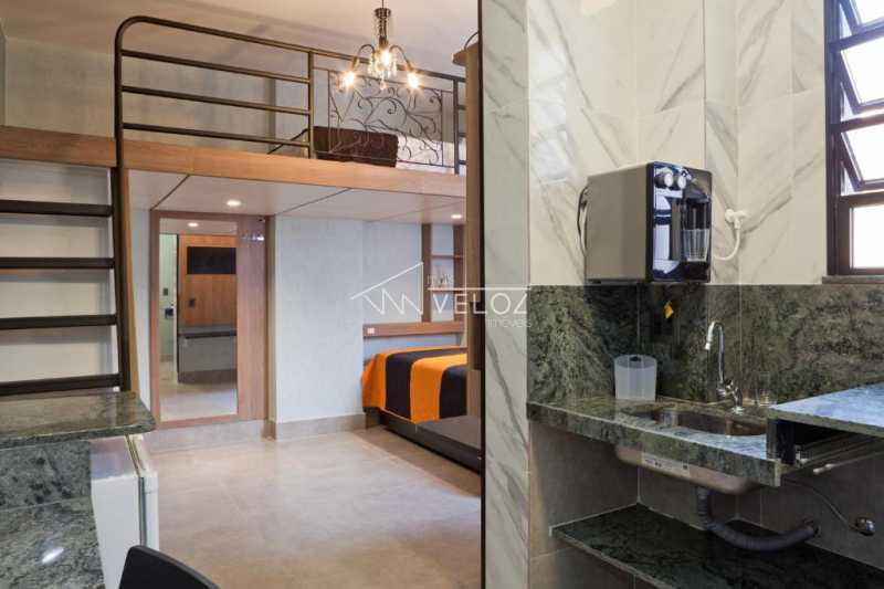Kitnet/Conjugado - / Residencial / Centro