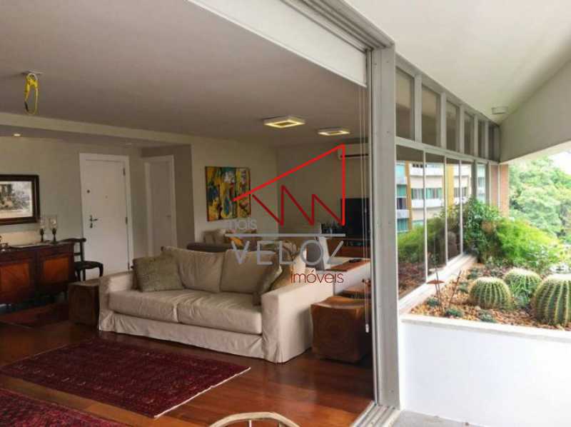 Apartamento em Lagoa