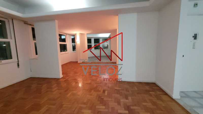 Apartamento - Padrão / Residencial / Copacabana
