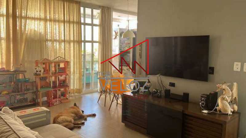 Apartamento em Glória