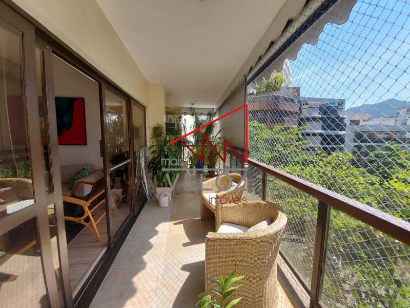 Apartamento - Padrão / Residencial / Leblon