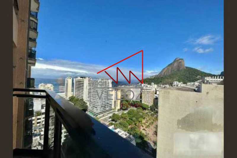 Flat em Prédio cobiçado - Rua nobre do Leblon