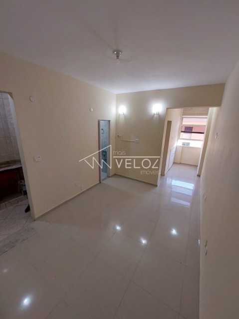 Apartamento - / Residencial / Centro