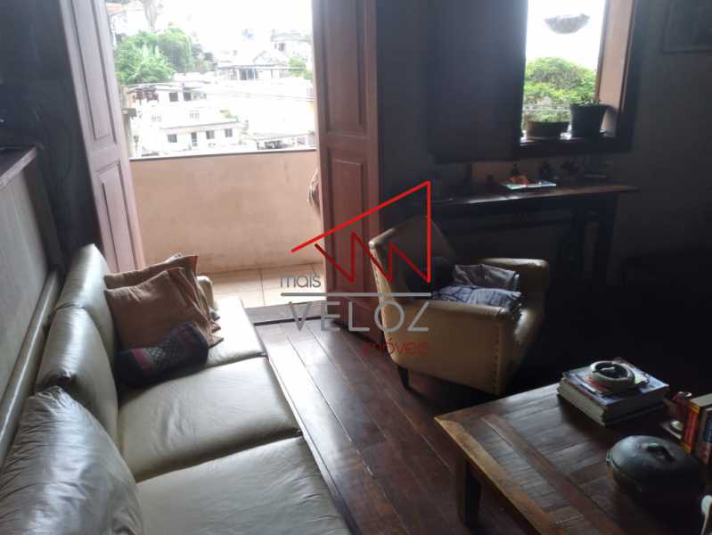 Casa de rua - / Residencial / Santa Teresa