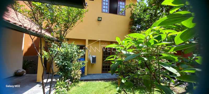 Casa de Vila - / Residencial / Santa Teresa