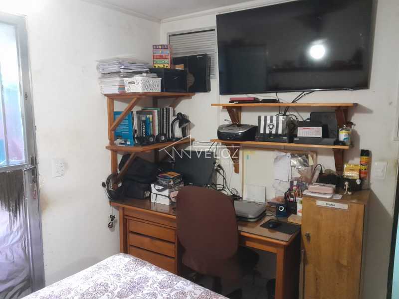 Casa de Vila - Térrea / Residencial / Santa Teresa