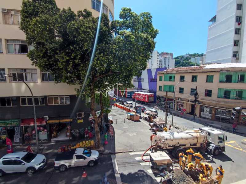 Apartamento - Padrão / Residencial / Centro
