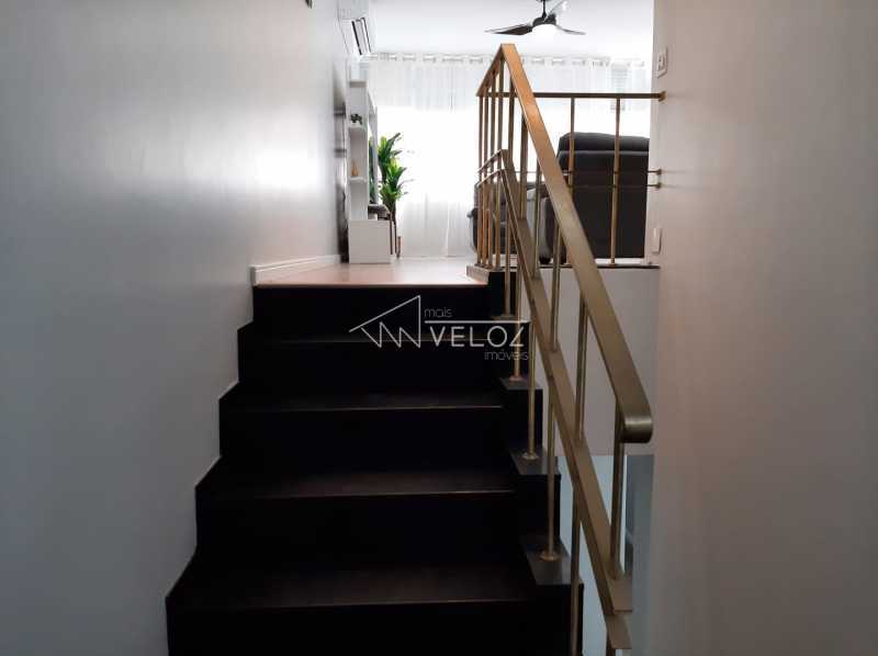Apartamento - / Residencial / Copacabana
