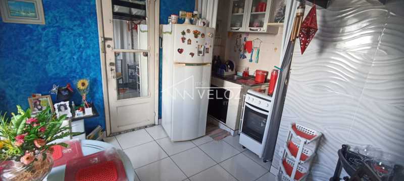 Kitnet/Conjugado - / Residencial / Catete
