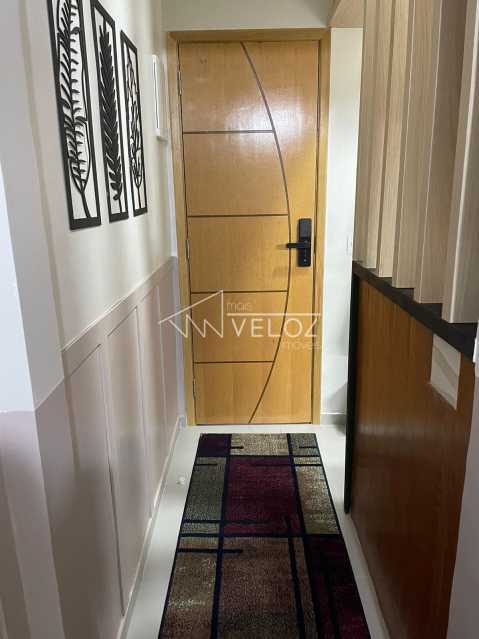 Apartamento - / Residencial / Copacabana