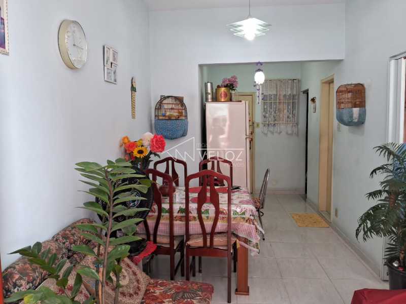 Apartamento - / Residencial / Centro