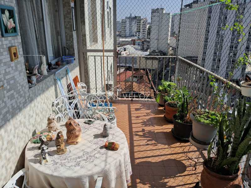 Apartamento - Padrão / Residencial / Centro