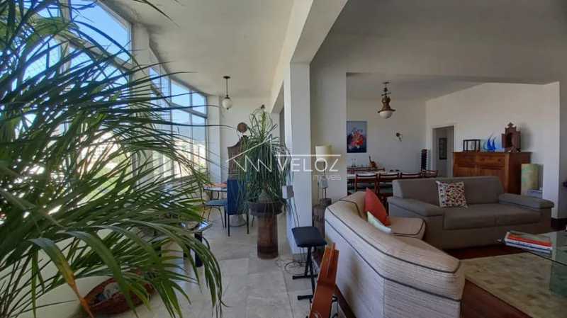 Cobertura - Linear / Residencial / Laranjeiras