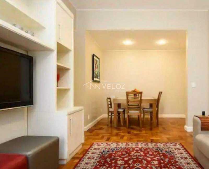 Apartamento - / Residencial / Copacabana
