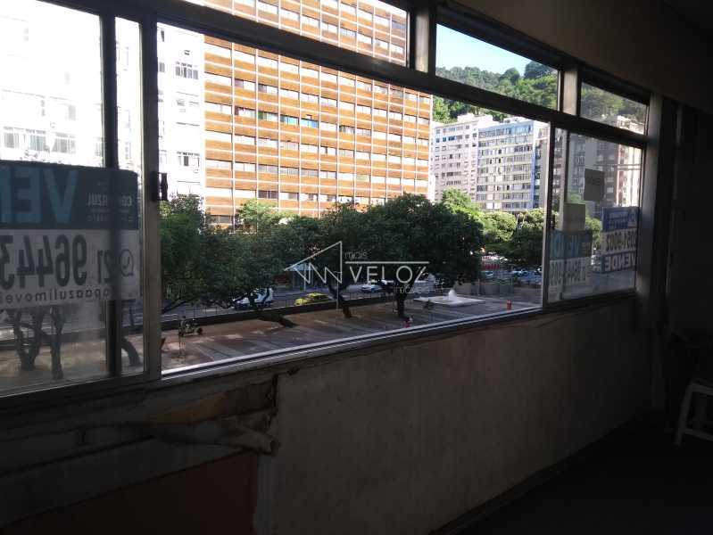 Apartamento - / Residencial / Copacabana