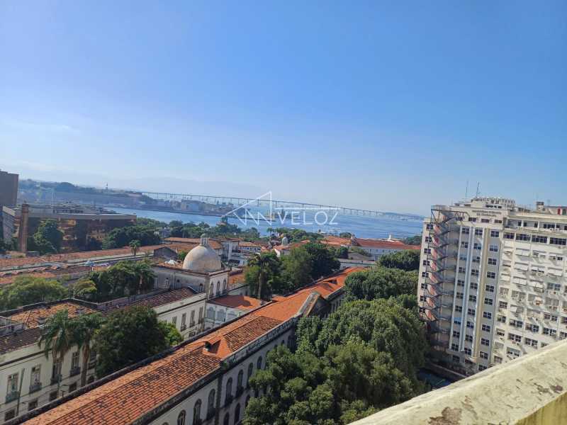 Prédio - / Comercial / Centro