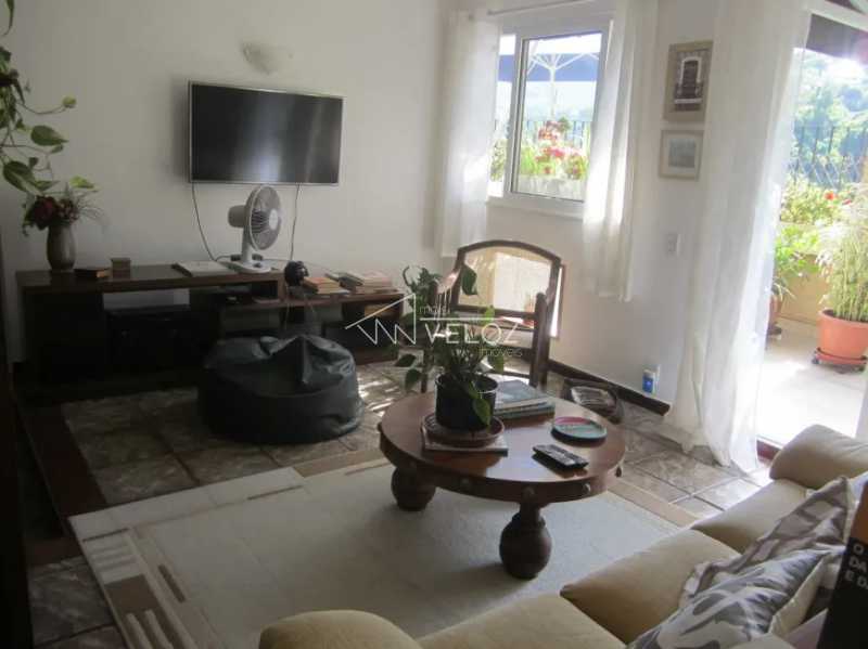 Apartamento - / Residencial / Laranjeiras