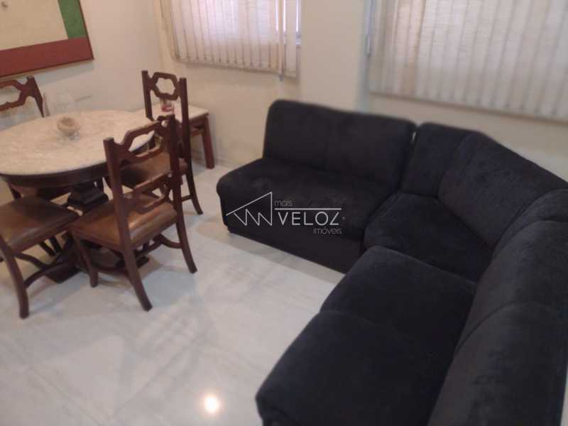 Apartamento - Padrão / Residencial / Centro