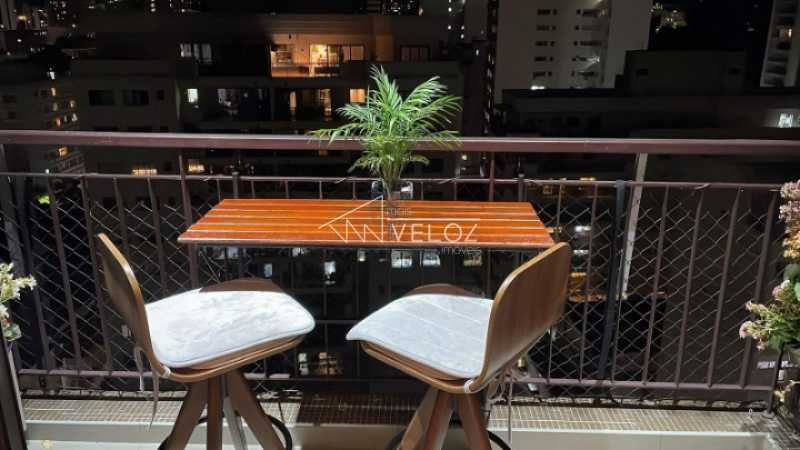 Apartamento - / Residencial / Botafogo