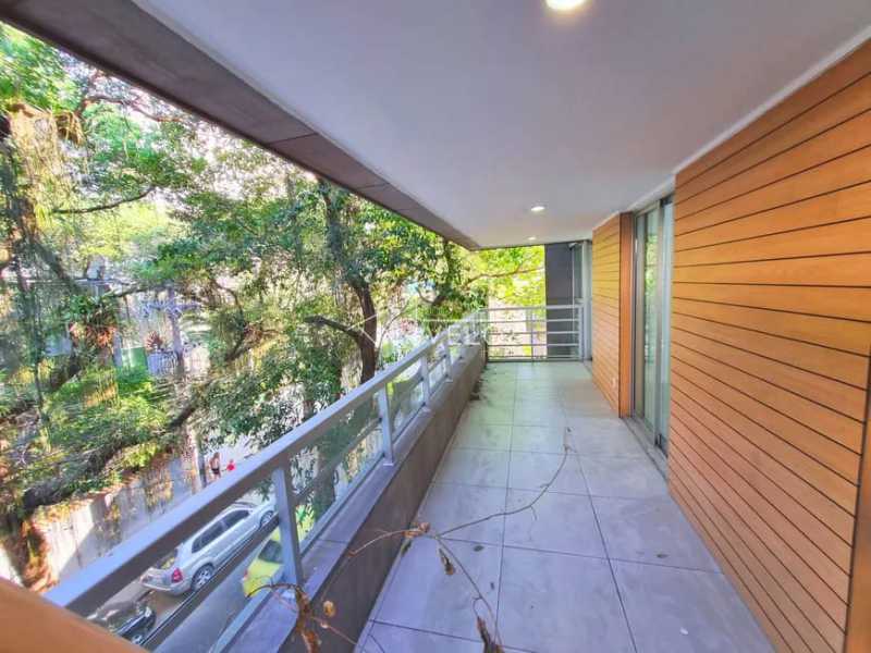 Apartamento - / Residencial / Botafogo