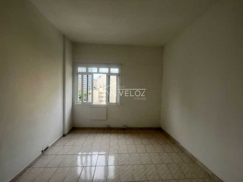 Apartamento - / Residencial / Catete