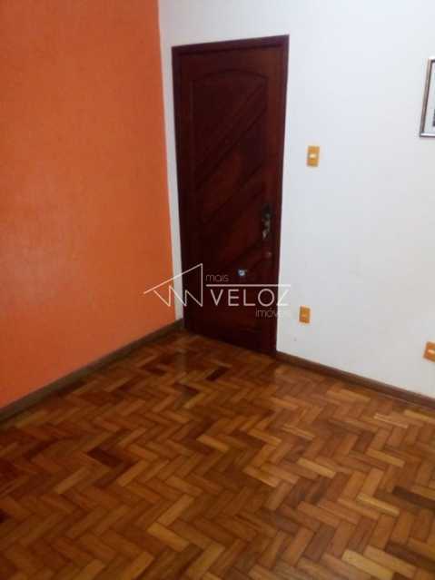 Apartamento - / Residencial / Centro