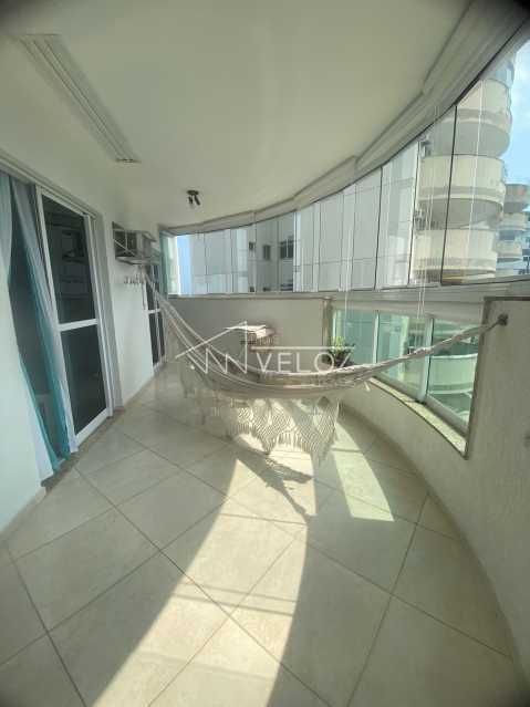 Apartamento - Padrão / Residencial / Recreio dos Bandeirantes