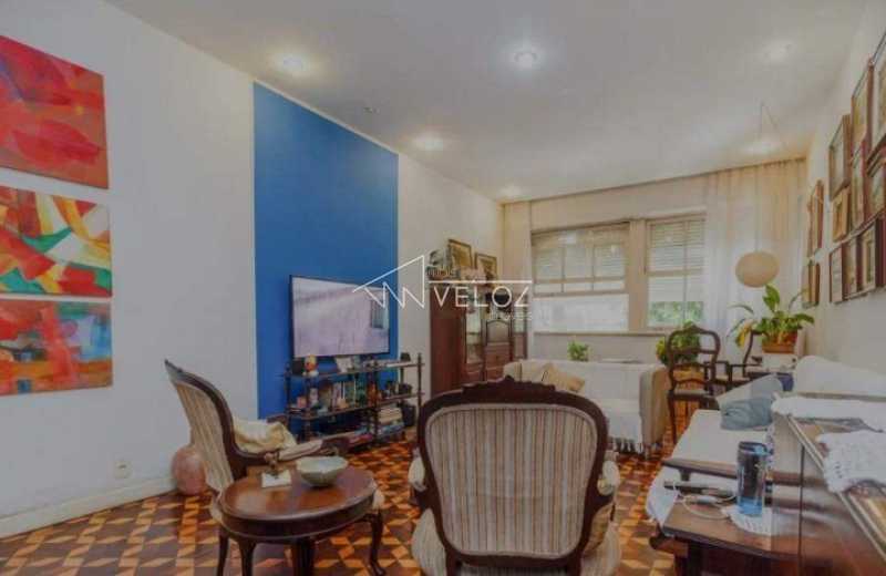 Apartamento - / Residencial / Laranjeiras