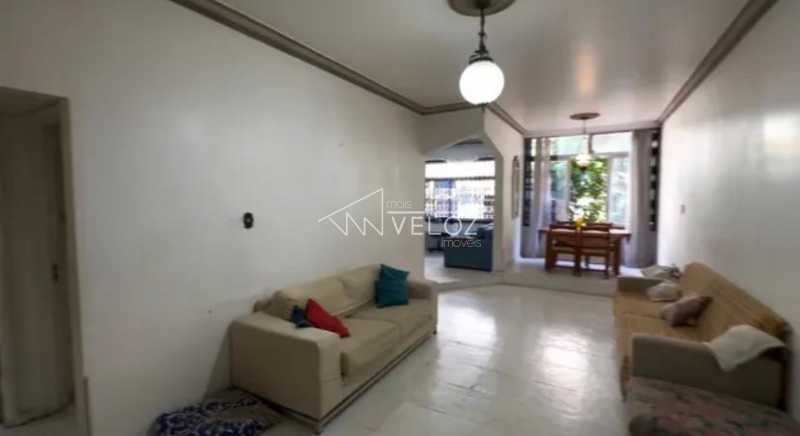 Apartamento - / Residencial / Copacabana