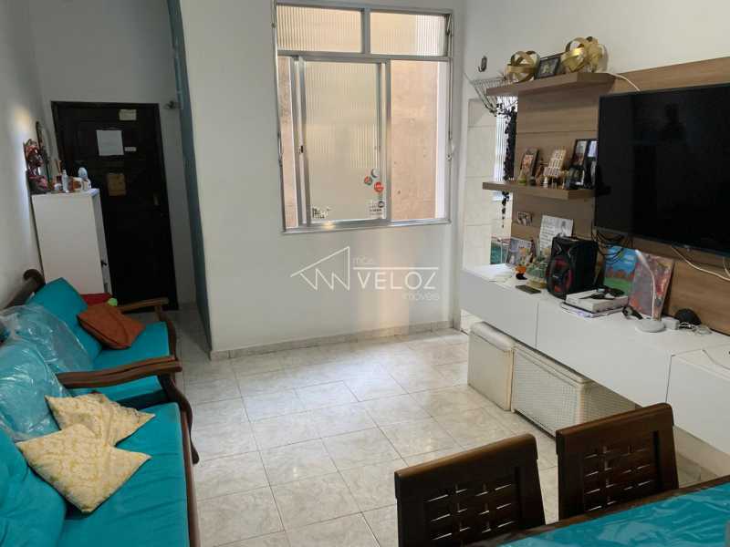 Apartamento - / Residencial / Centro