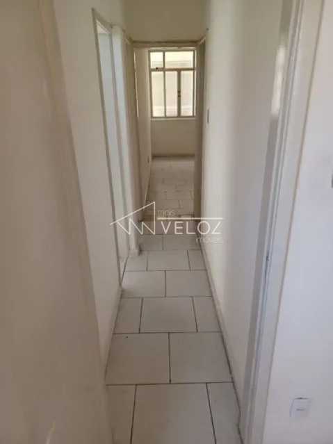 Apartamento - / Residencial / Riachuelo