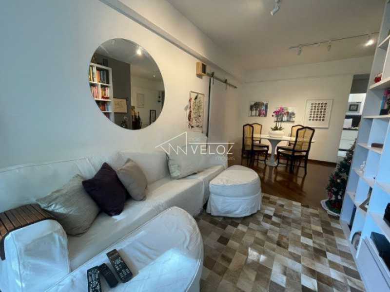 Apartamento - / Residencial / Humaitá
