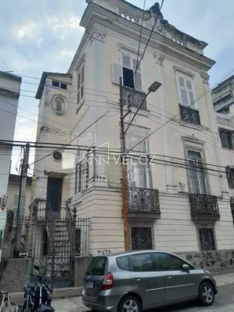 Casa de rua - Duplex / Residencial / Laranjeiras