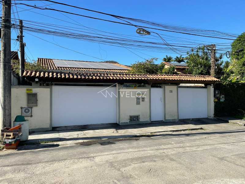 Casa de rua - Linear / Residencial / Maravista