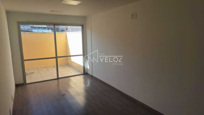 Apartamento - / Residencial / Centro